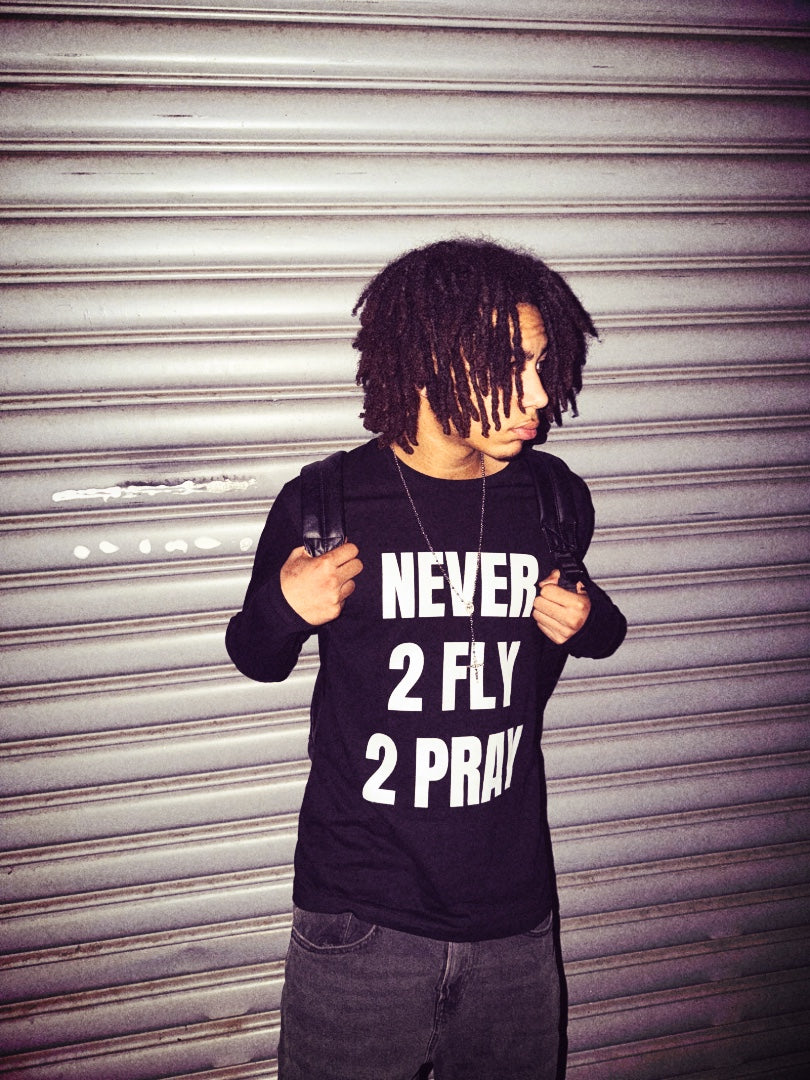PRAY Longsleeve
